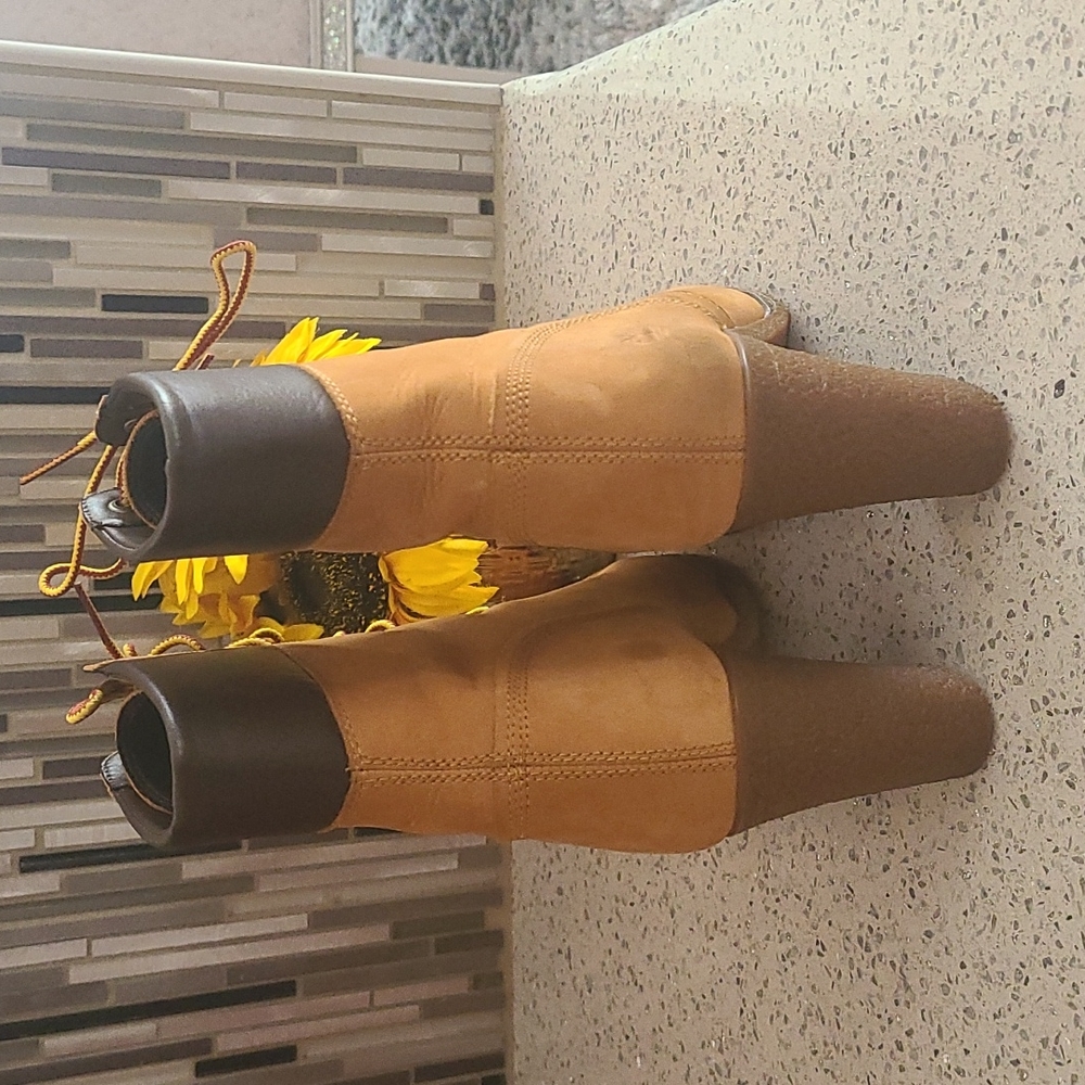 Timberland boots - Picture 2 of 9